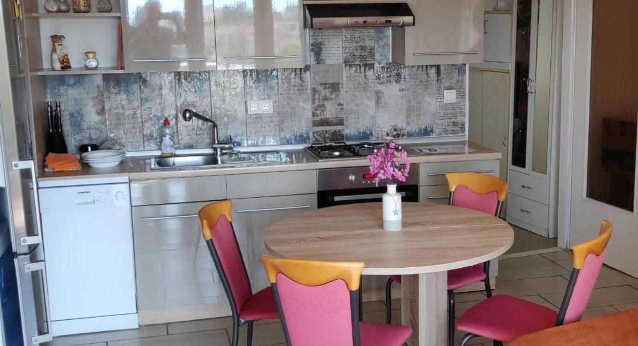 Apartman Franka Crikvenica Luaran gambar